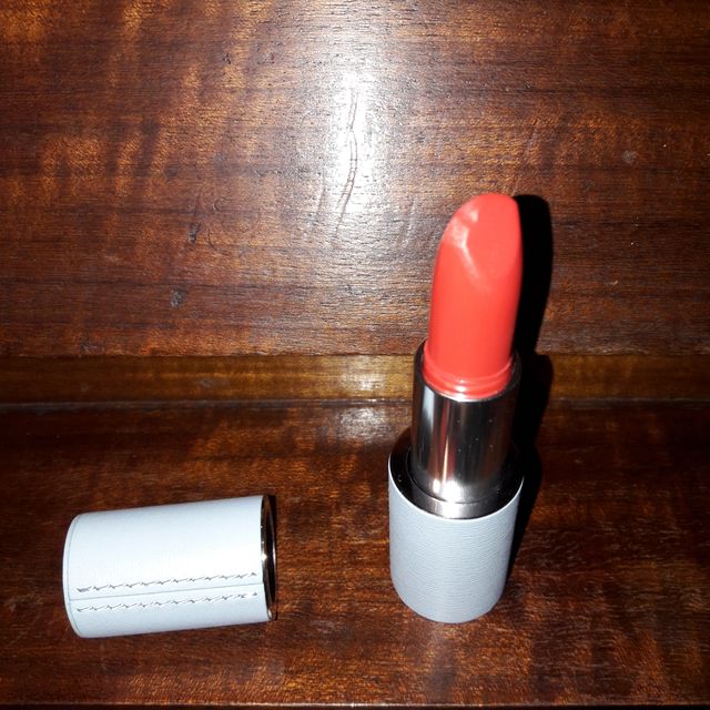 La Bouche Rouge Batom Vermelho