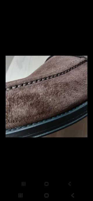 Zapatos de ante color marron de la marca CARAMELO