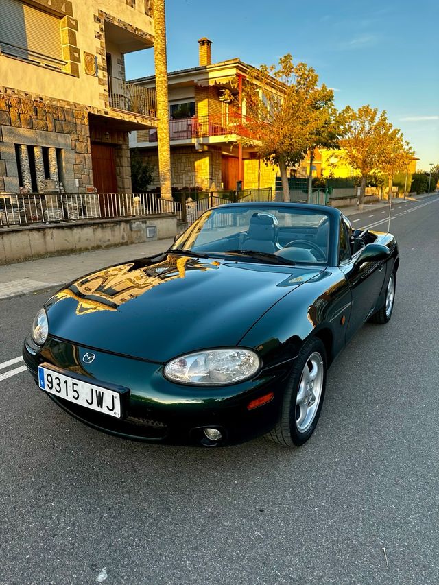 Mazda MX-5 2000