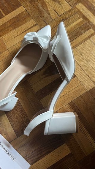 Sandalias blancas tacón 