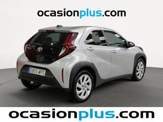 Toyota Aygo X Cross 1.0 VVT-I Play 53 kW (72 CV)