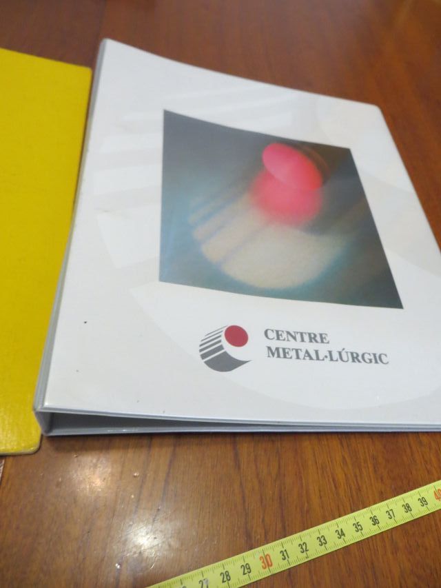 3 Carpetas Archivadoras x 1 eur en total