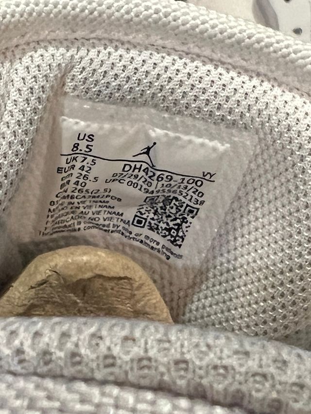 Jordan 1 Low Elephant prm