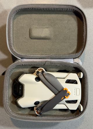 Dron DJI Mini 4 Pro Nuevo + 2 Baterías+Accesorios