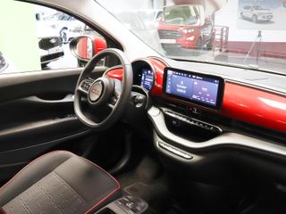 Fiat 500 Electrico Red Hb 320km 85 kW (118 CV)