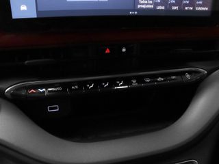 Fiat 500 Electrico Red Hb 320km 85 kW (118 CV)