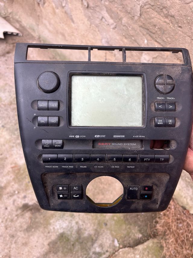 Pantalla Radio Coche Seat Ibiza 6K2