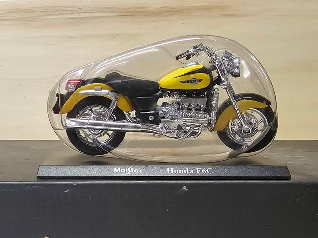 Maisto Honda F6C 1:18 modellino moto