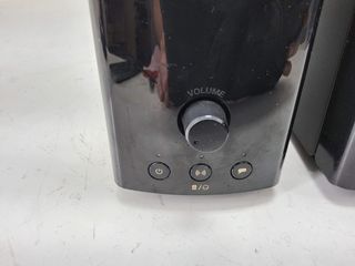 altavoces pc creative t60