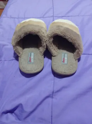 Zapatillas de estar por casa talla 38