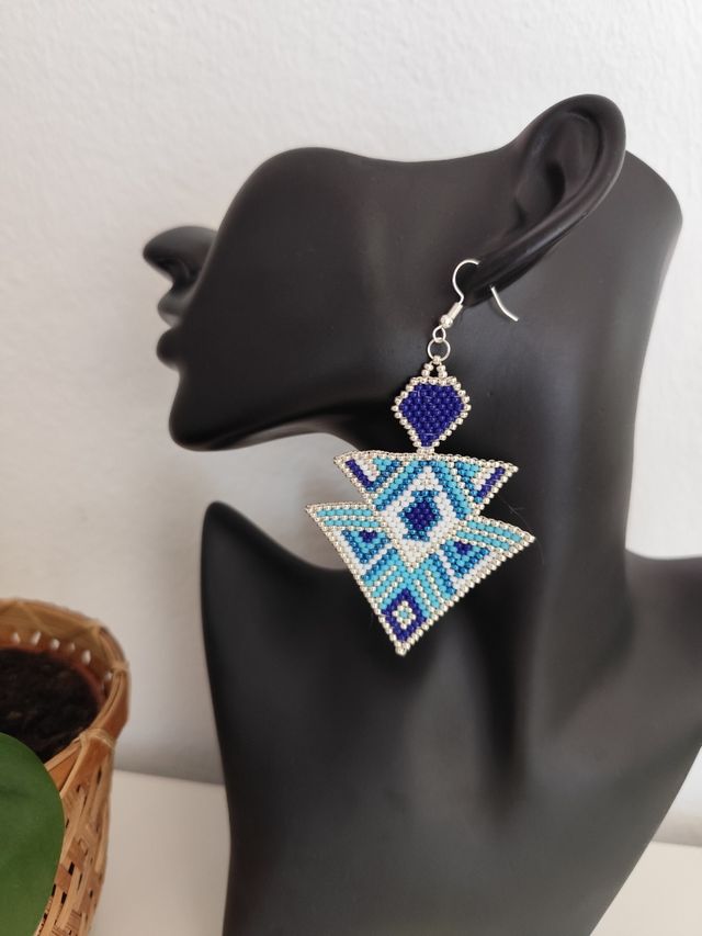 Pendientes Étnicos Azules y Plateados