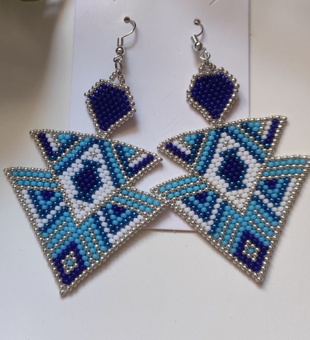 Pendientes Étnicos Azules y Plateados