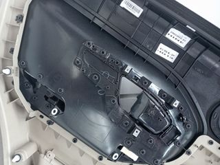 GUARNECIDO PUERTA TRASERA DERECHA LAND ROVER EVOQUE