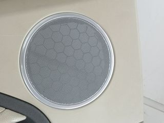 GUARNECIDO PUERTA TRASERA DERECHA LAND ROVER EVOQUE