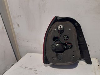 PILOTO TRASERO DERECHO HONDA CIVIC BERLINA (EG/EH)