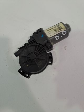 MOTOR ELEVALUNAS DELANTERO DERECHO HYUNDAI SANTA FE (BM)