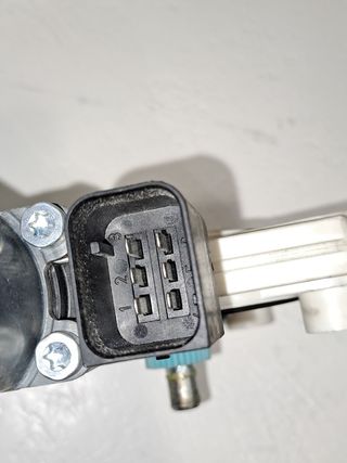 MOTOR ELEVALUNAS TRASERO IZQUIERDO MERCEDES-BENZ CLASE E (W2 (4)