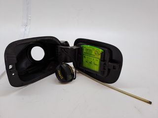 TAPA EXTERIOR COMBUSTIBLE SKODA OCTAVIA COMBI (5E5)