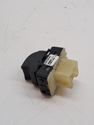 MANDO ELEVALUNAS DELANTERO DERECHO RENAULT TRAFIC FURGÓN