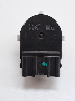 MANDO RETROVISOR OPEL ASTRA J LIM. (3)