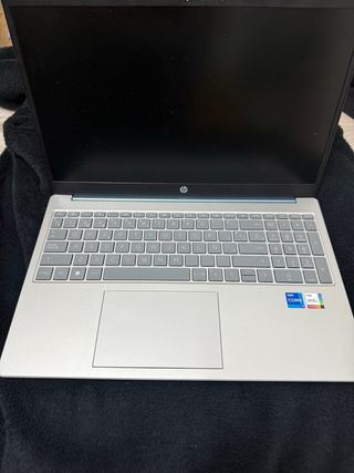 Portátil HP 15-fd0242ns 15.6" Intel Core i7-1355U 
