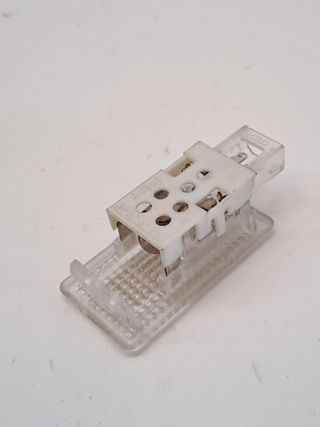 LUZ INTERIOR SEAT EXEO BERLINA (3R2) (3)