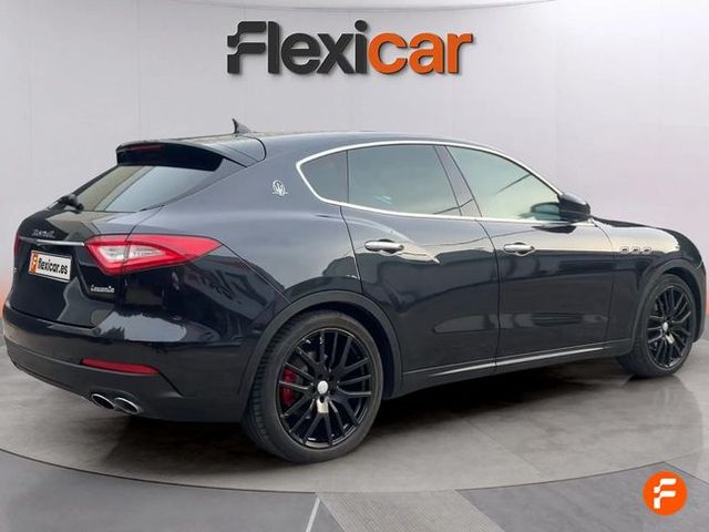 Maserati Levante V6 350 HP AWD