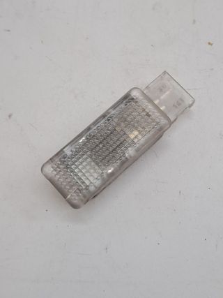 LUZ INTERIOR VOLKSWAGEN TIGUAN (5N1) (9)