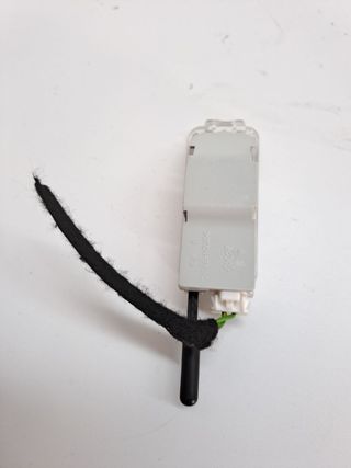 LUZ INTERIOR CITROEN C4 PICASSO (9)