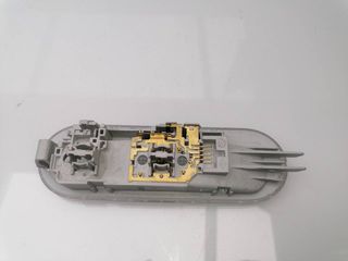 LUZ INTERIOR DACIA SANDERO (4)