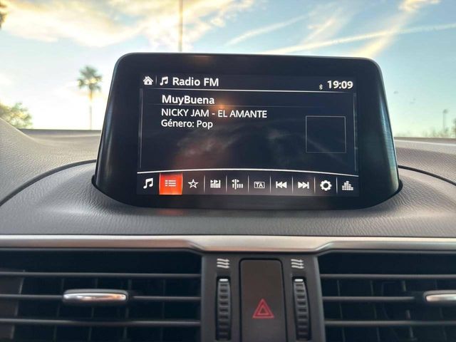 Mazda 3 2.0 GE 88KW MT Black Tech Edition