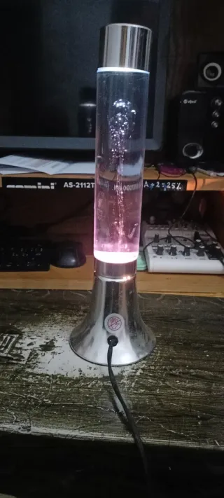 Lampada lava glitter blu e rosa ad olio.