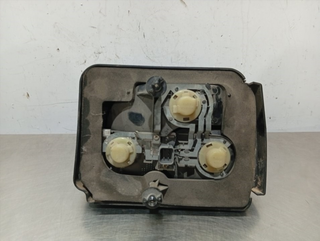 PILOTO TRASERO IZQUIERDO MG ROVER ROVER 100 (XP)