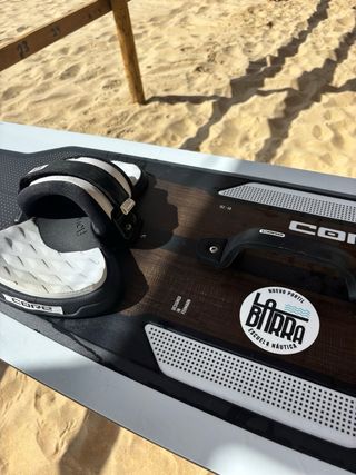 Tabla Kitesurf Core Era medida 152 x 48