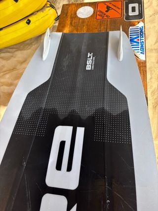 Tabla Kitesurf Core Era medida 152 x 48
