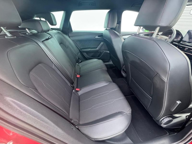 Cupra León 1.5 eTSI DSG 2025, foto 6