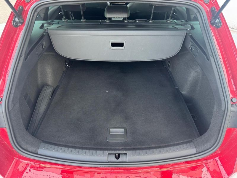 Cupra León 1.5 eTSI DSG 2025, foto 10