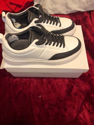 Zapatillas Calvin Klein Blancas y Negras