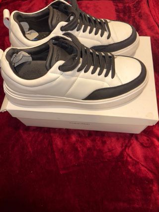 Zapatillas Calvin Klein Blancas y Negras