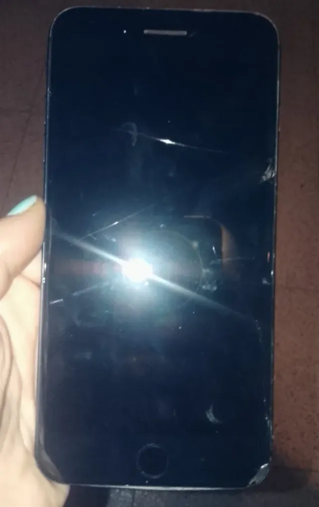 iPhone 8 Plus Space Gray