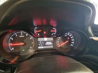 OPEL Corsa 1.2T 74 kW (100 CV) Edition