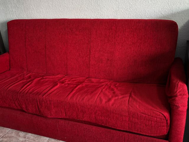 Urge  vender Sofá cama solo hoy