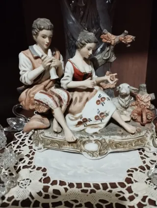 Capodimonte antico coppia pastori con pecora