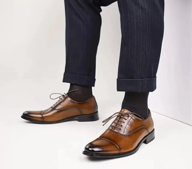 Zapatos de vestir de cuero marrón claro