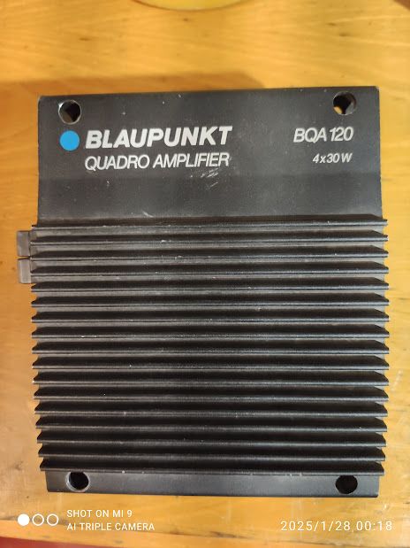 Amplificador Blaupunkt BQA 120 Quadro