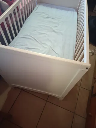 Cuna IKEA blanca