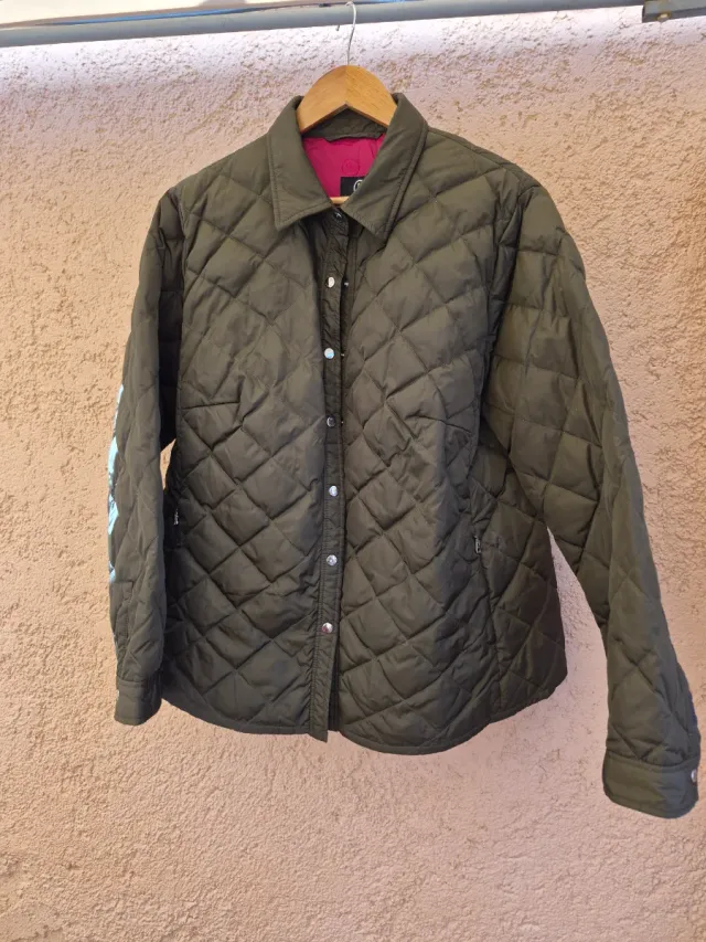 Chaqueta acolchada verde oliva