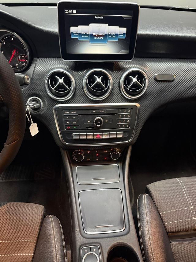 MERCEDES_BENZ Clase A A 200 d Urban