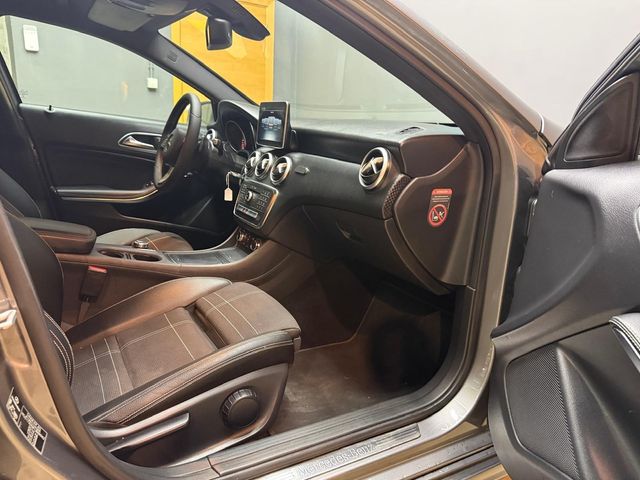 MERCEDES_BENZ Clase A A 200 d Urban