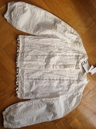 Blusa blanca Zara